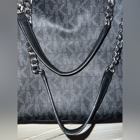 Michael Kors shoulder bag - Picture 8 of 8